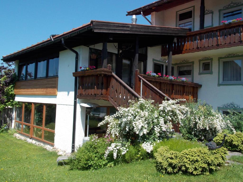 Hotel Landhaus Staufenblick Oberstaufen Eksteriør bilde